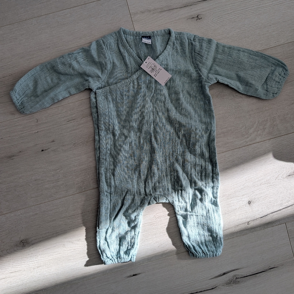 Gap Baby romper